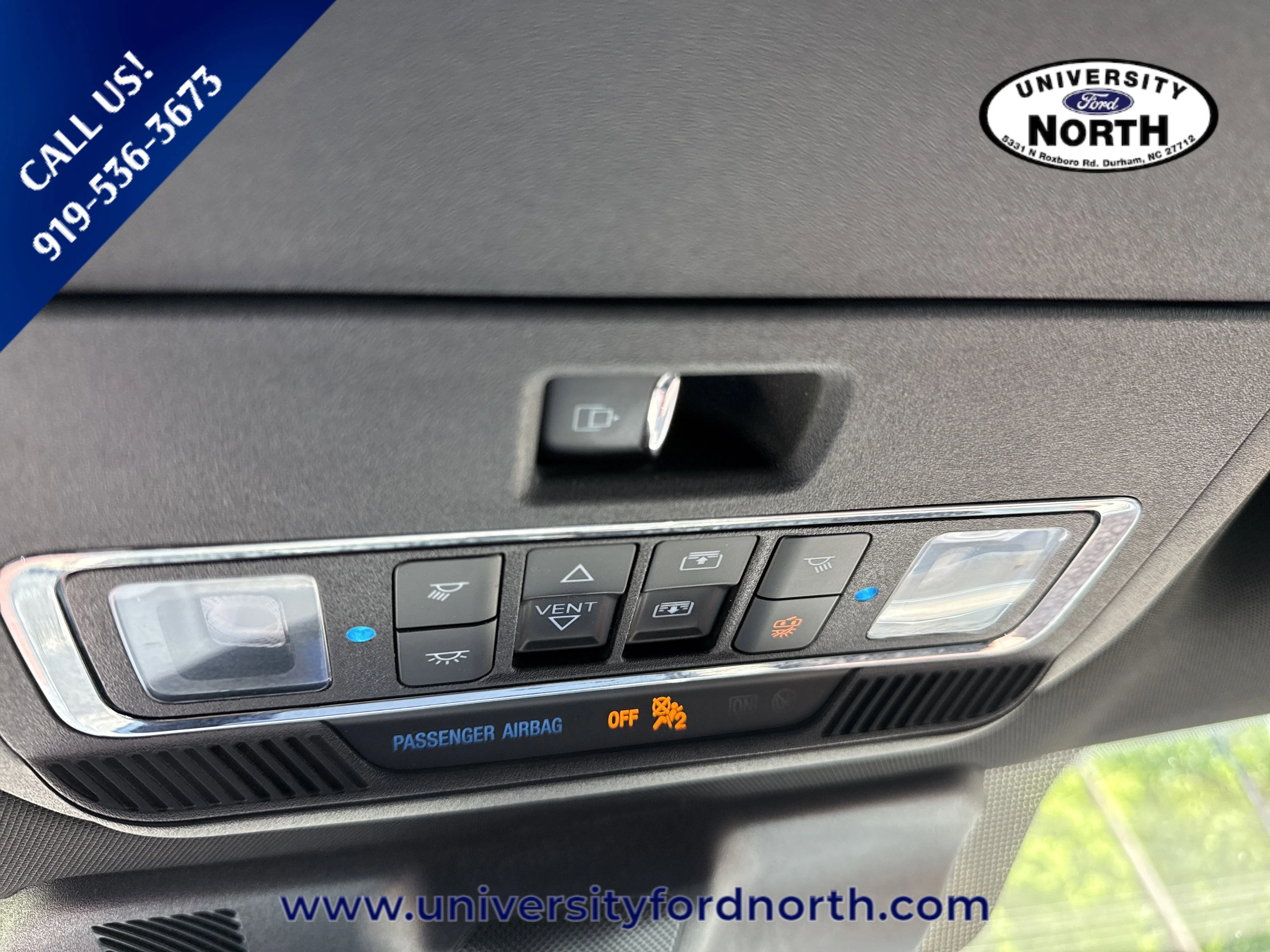 Used 2022 Agate Black Metallic Ford LARIAT image 42