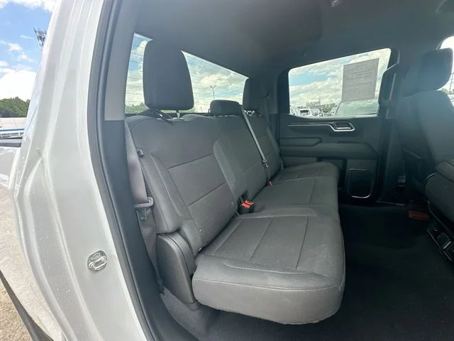 Used 2025 White Chevrolet LT image 30