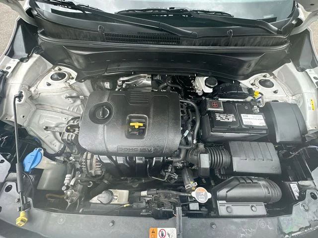 Used 2024 White Kia LX image 26