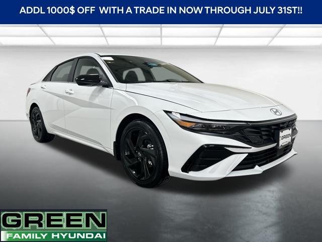 New 2026 White Hyundai SEL Sport image 11