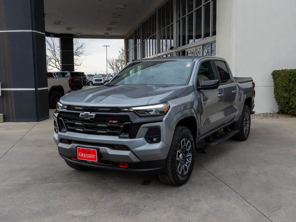 Used 2024 Sterling Gray Metallic Chevrolet Z71 image 3