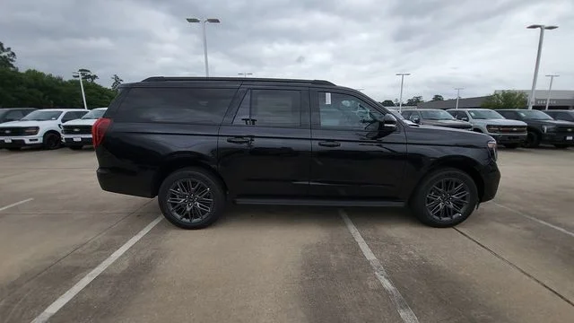 New 2026 Agate Black Metallic Ford Platinum image 9