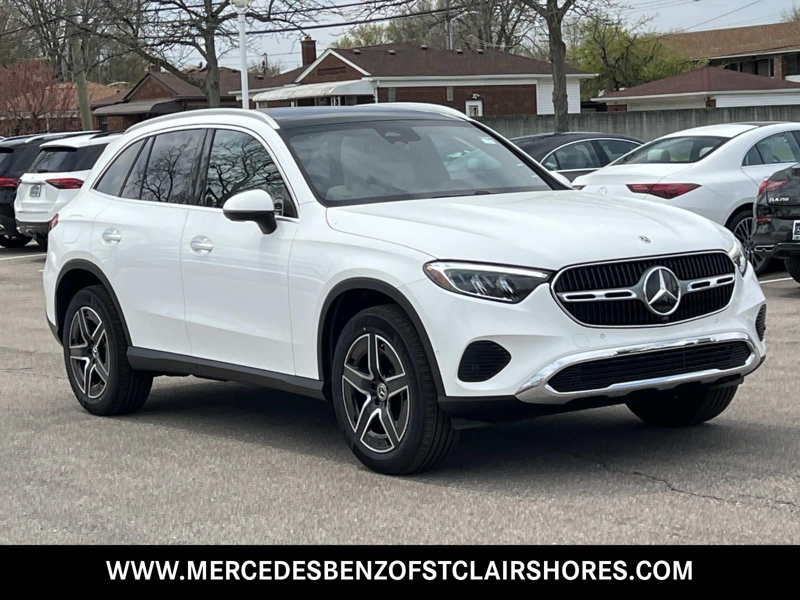 New 2026 Polar White Mercedes-Benz GLC 300 image 8