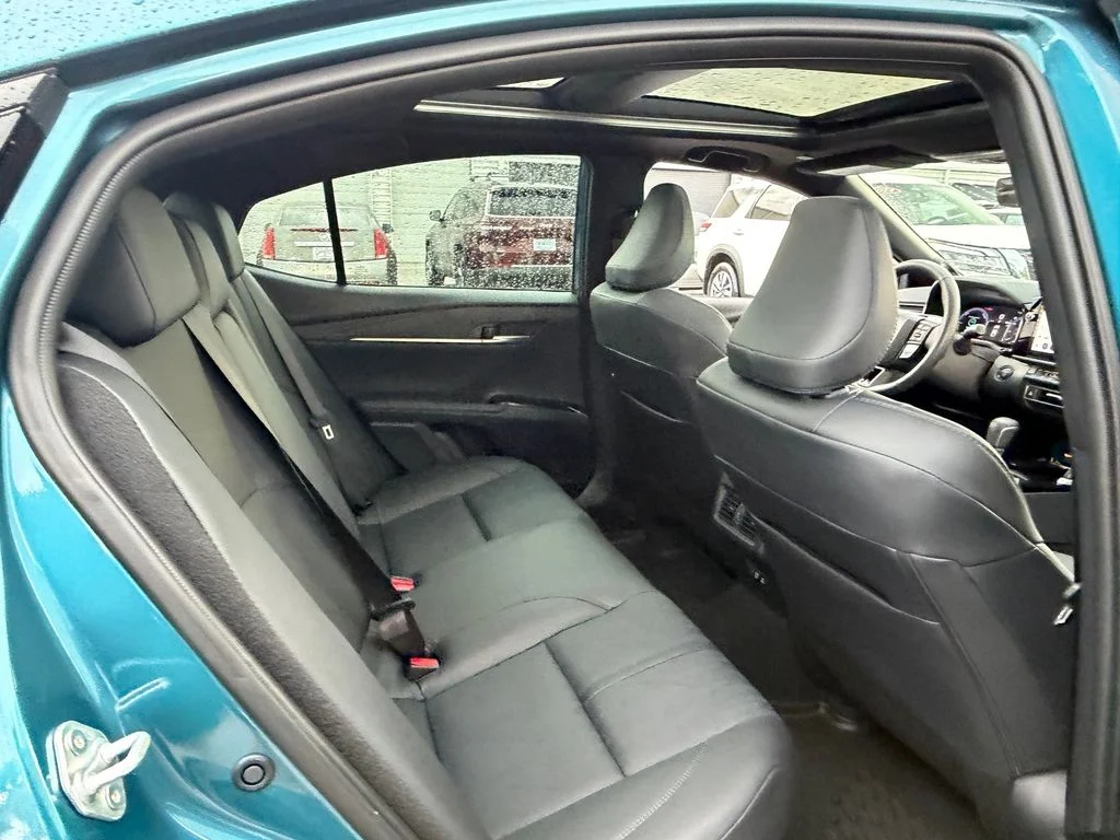 Used 2026  Toyota XSE image 15