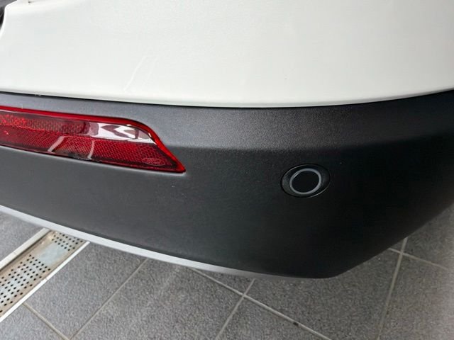 New 2026 Star White Metallic Tri-Coat Ford Active image 11