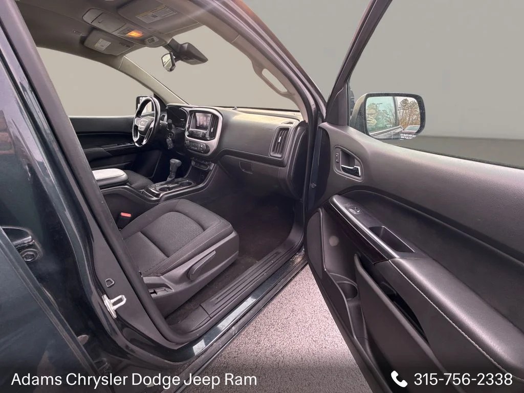 Used 2017 Gray GMC SLE1 image 22