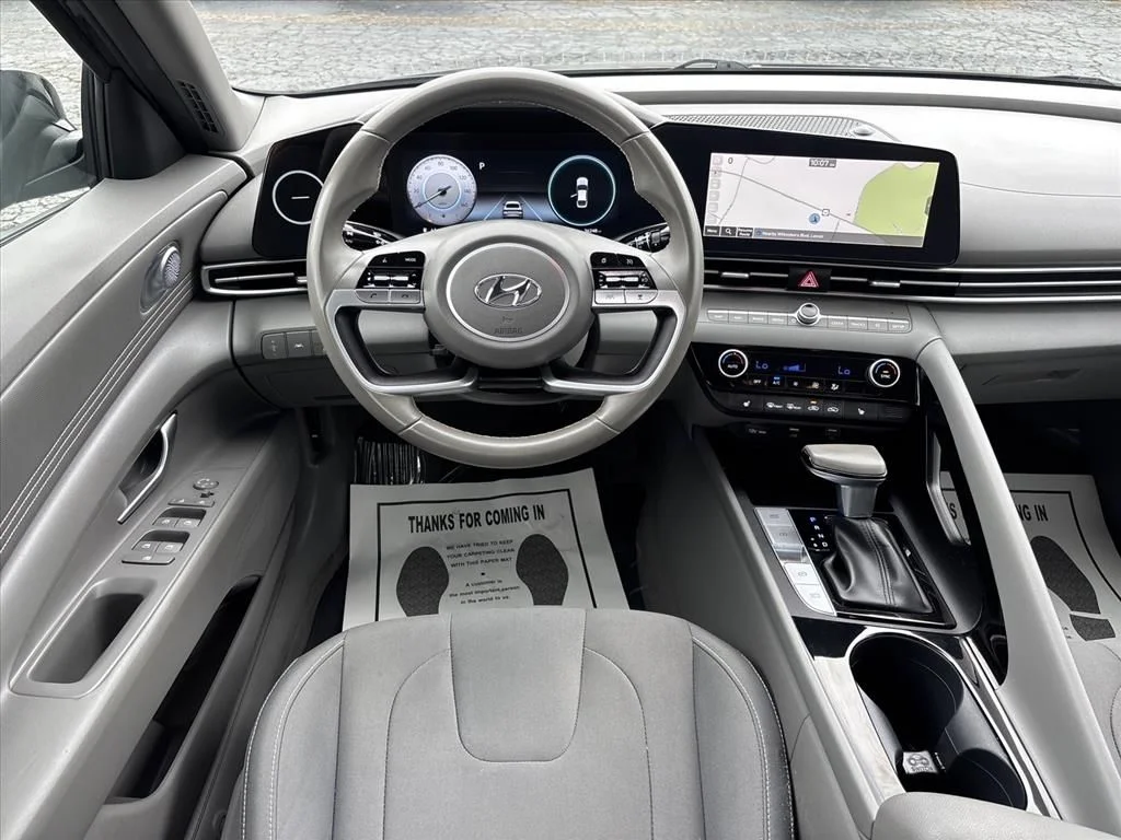 Used 2023 Gray Hyundai SEL image 19