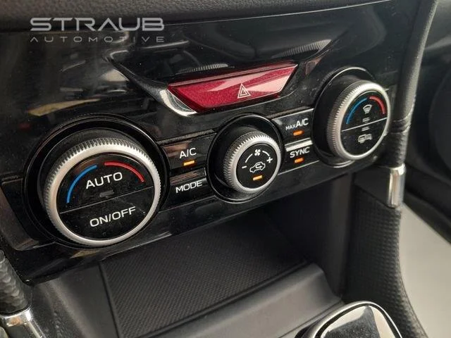 Used 2023  SUBARU  image 25