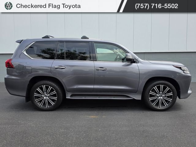 Used 2018 Nebula Gray Pearl Lexus 570 image 9