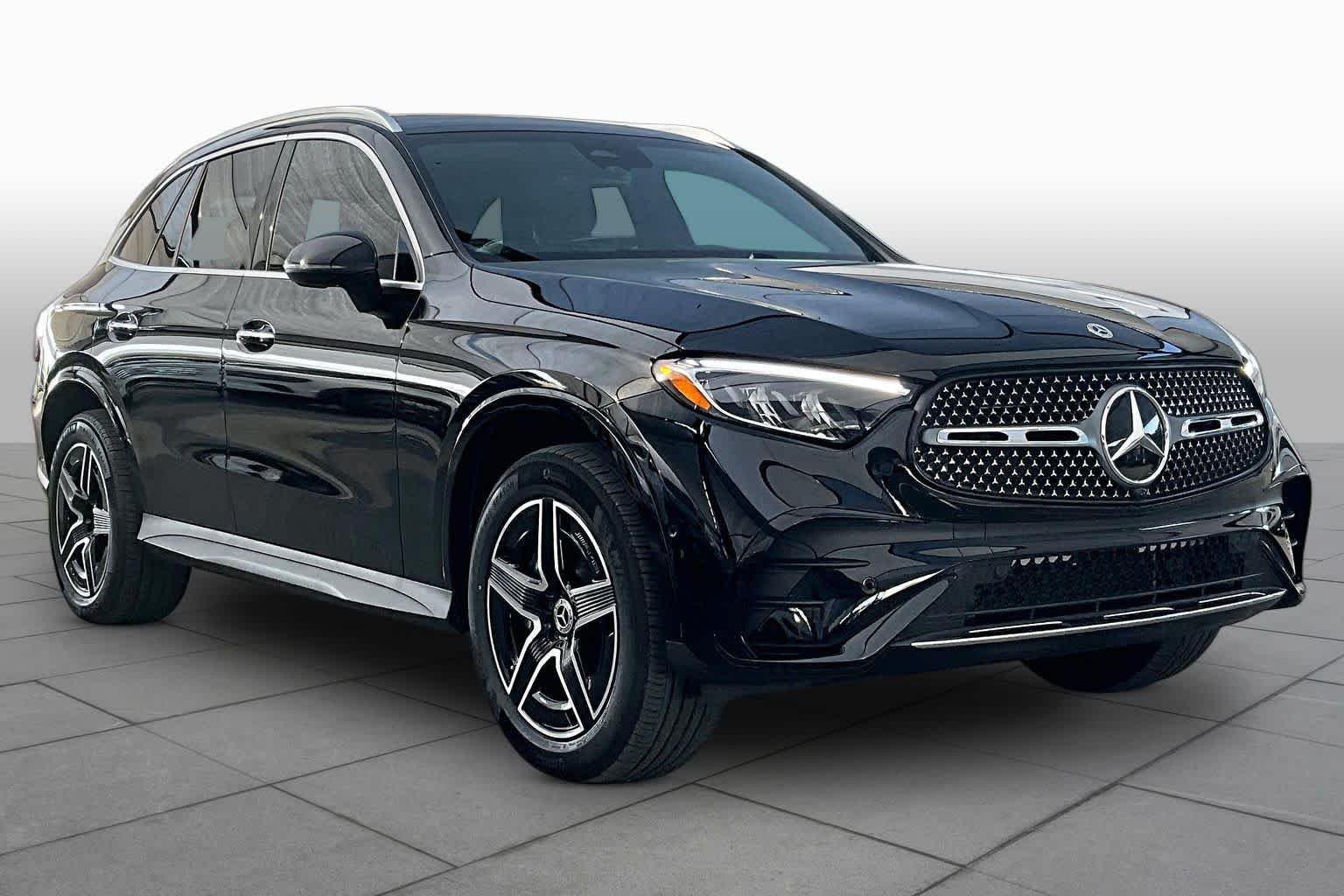 Certified Pre-Owned 2026 Mercedes-Benz GLC 300