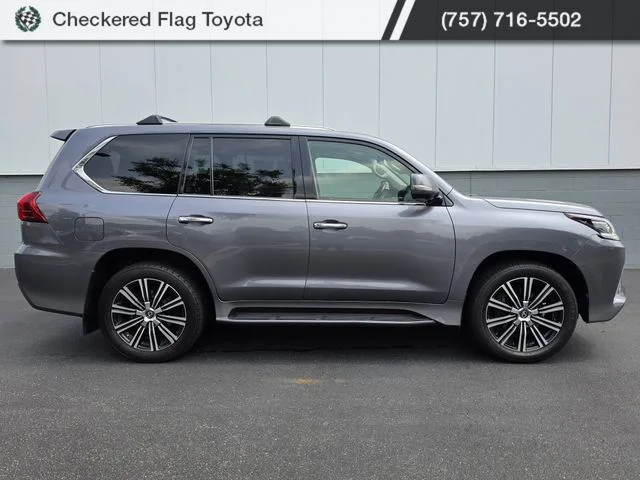 Used 2018 Nebula Gray Pearl Lexus 570 image 9