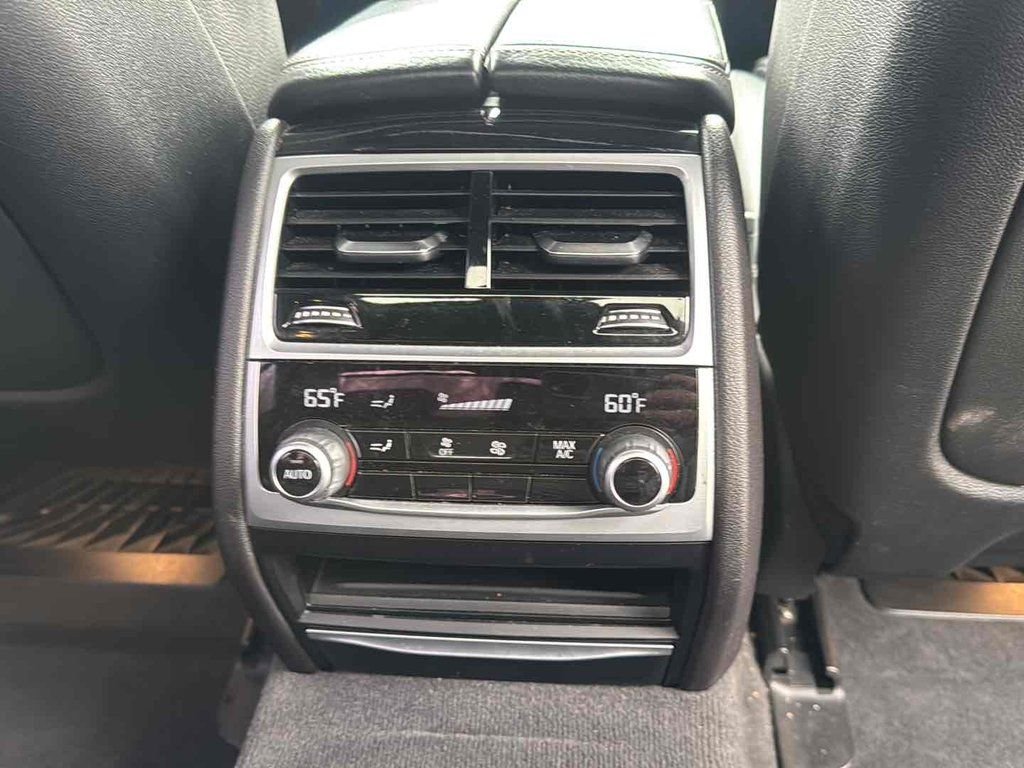 Used 2022 Black BMW 740i image 22
