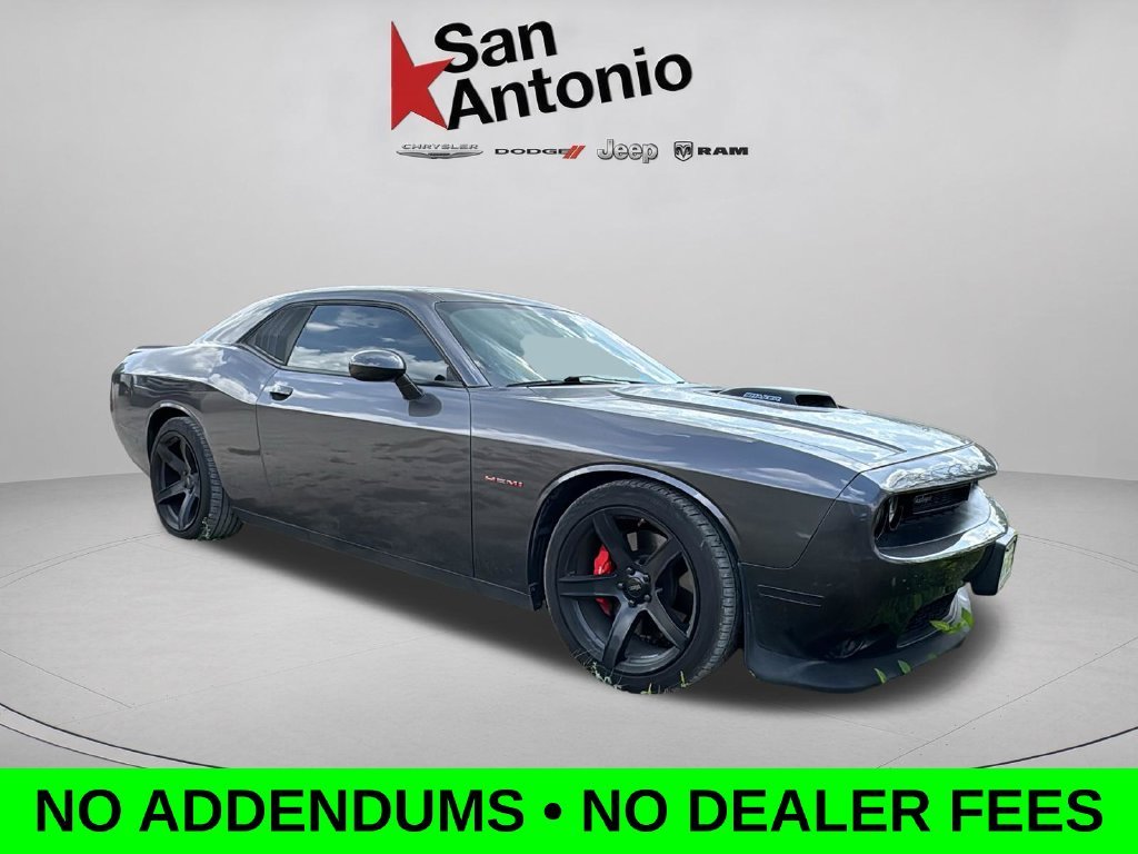 Used 2022 Gray Dodge R/T image 1