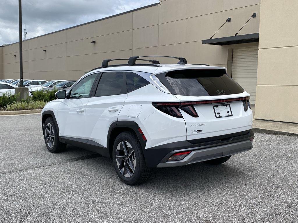 New 2026 White Pearl Hyundai SEL Premium FWD image 6