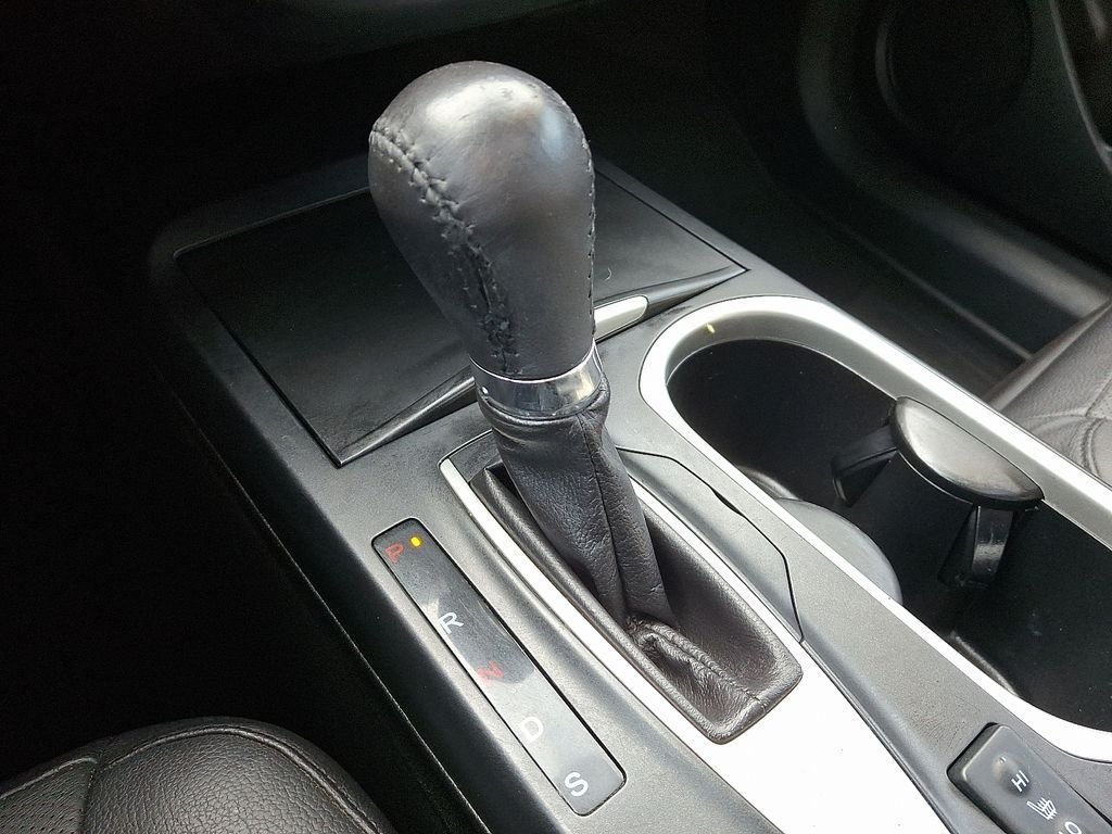 Used 2016 Black Acura Base image 16
