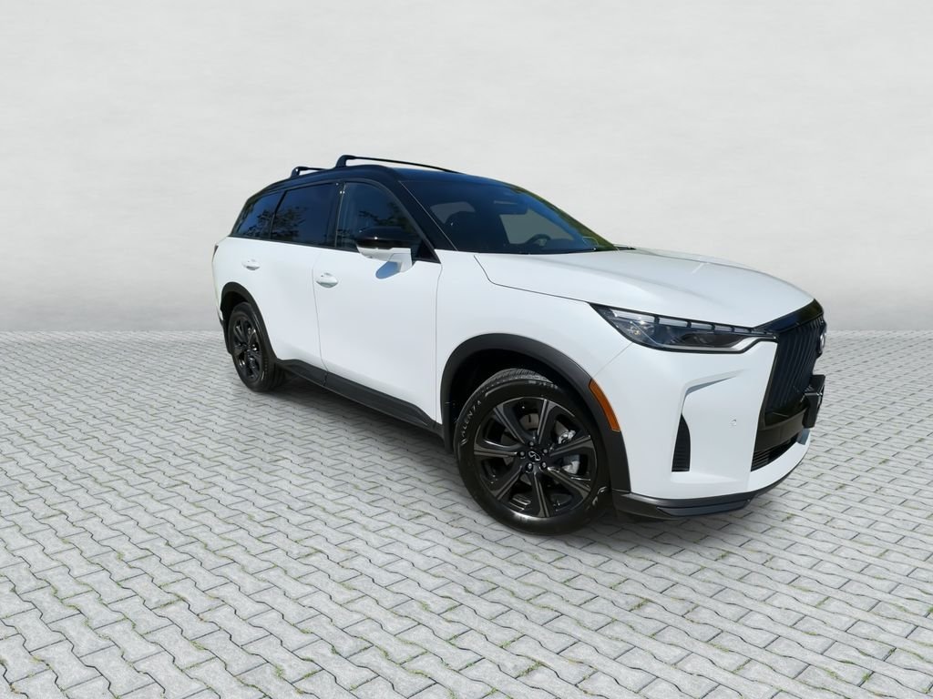 Used 2026 Radiant White INFINITI Autograph image 2