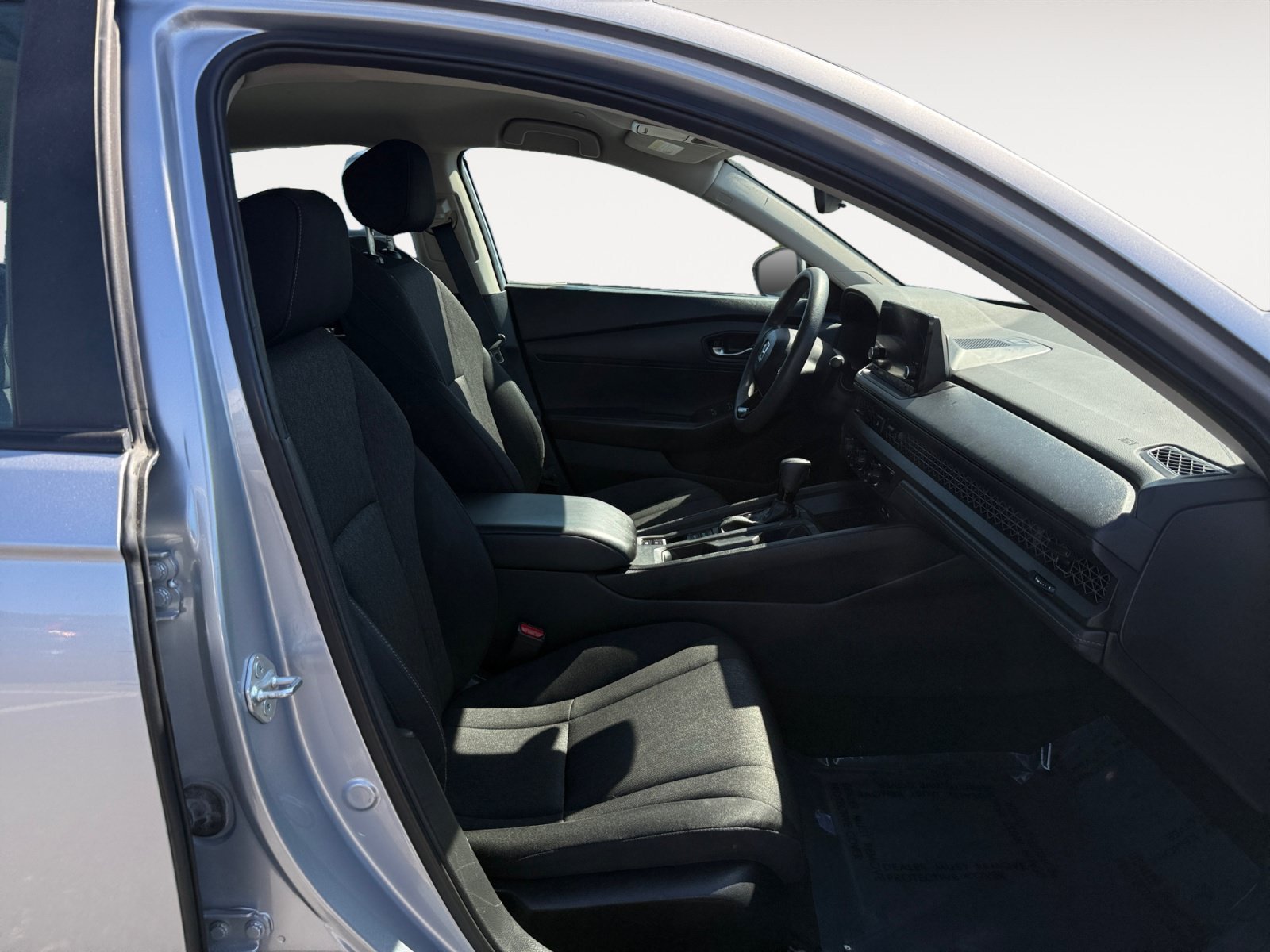Certified Used 2023 Lunarsilver Honda LX image 19