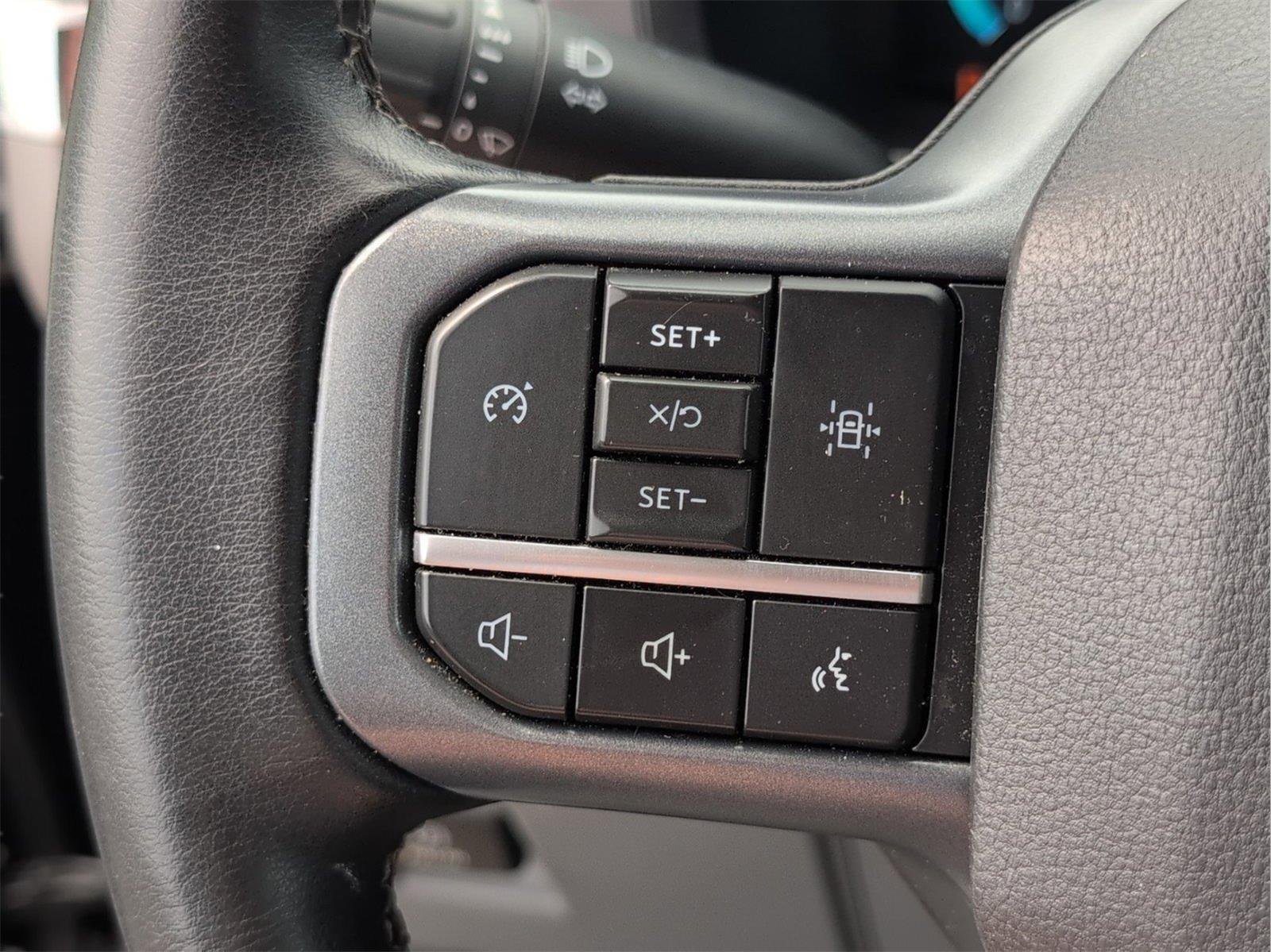 Used 2024 Agate Black Ford XLT image 26