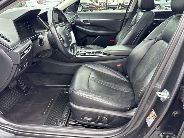 Used 2023 Gray Hyundai SEL image 13