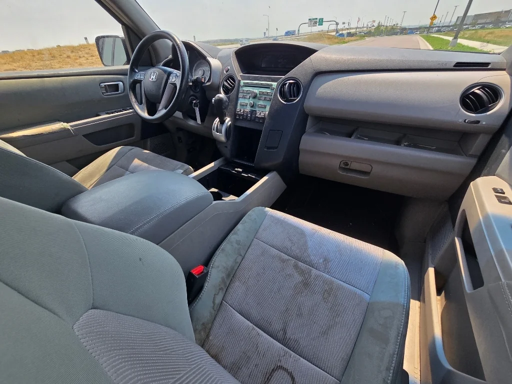 Used 2009 White Honda EX image 27