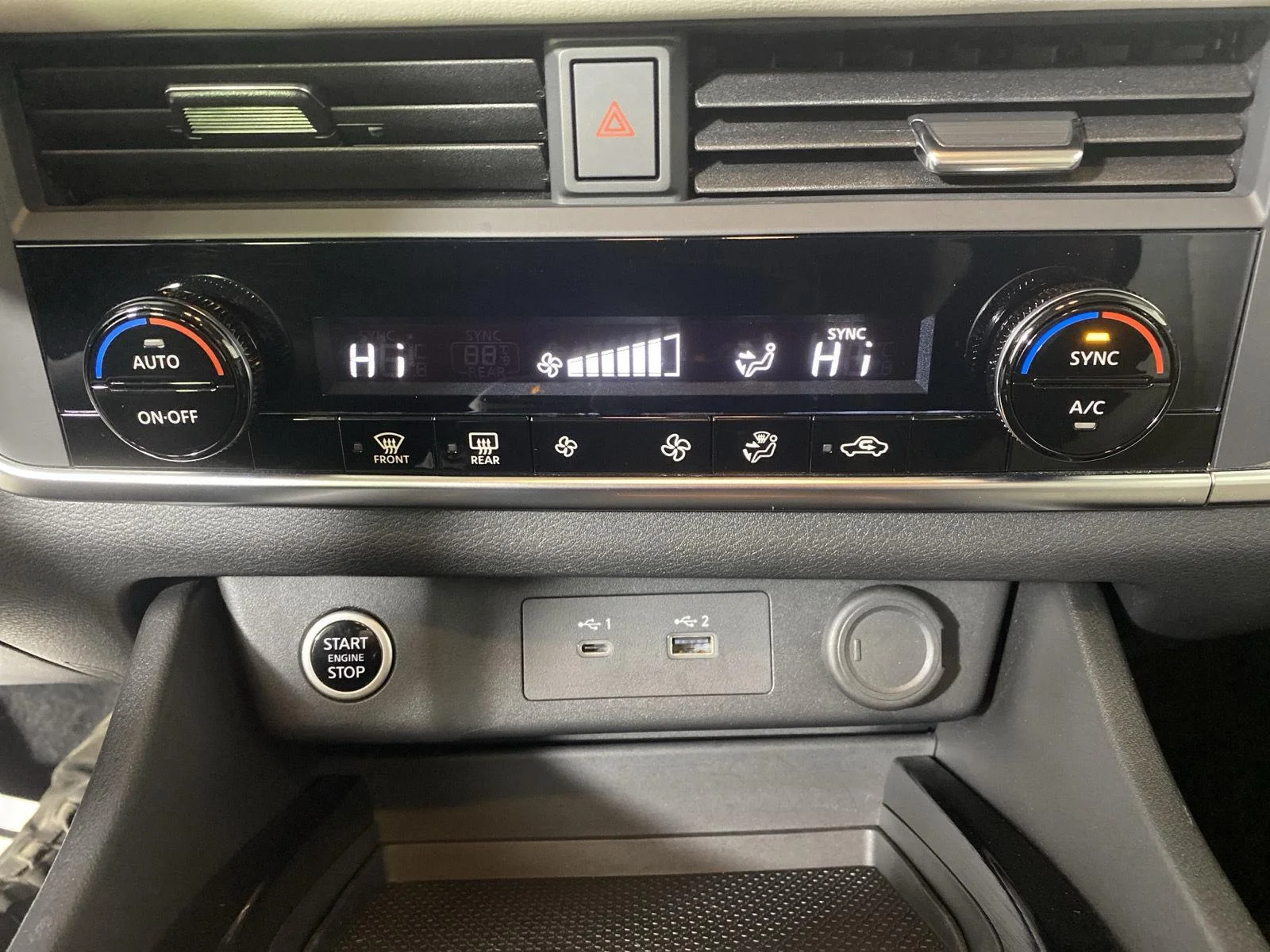 Used 2023 Scarlet Ember Tintcoat Nissan SV image 24