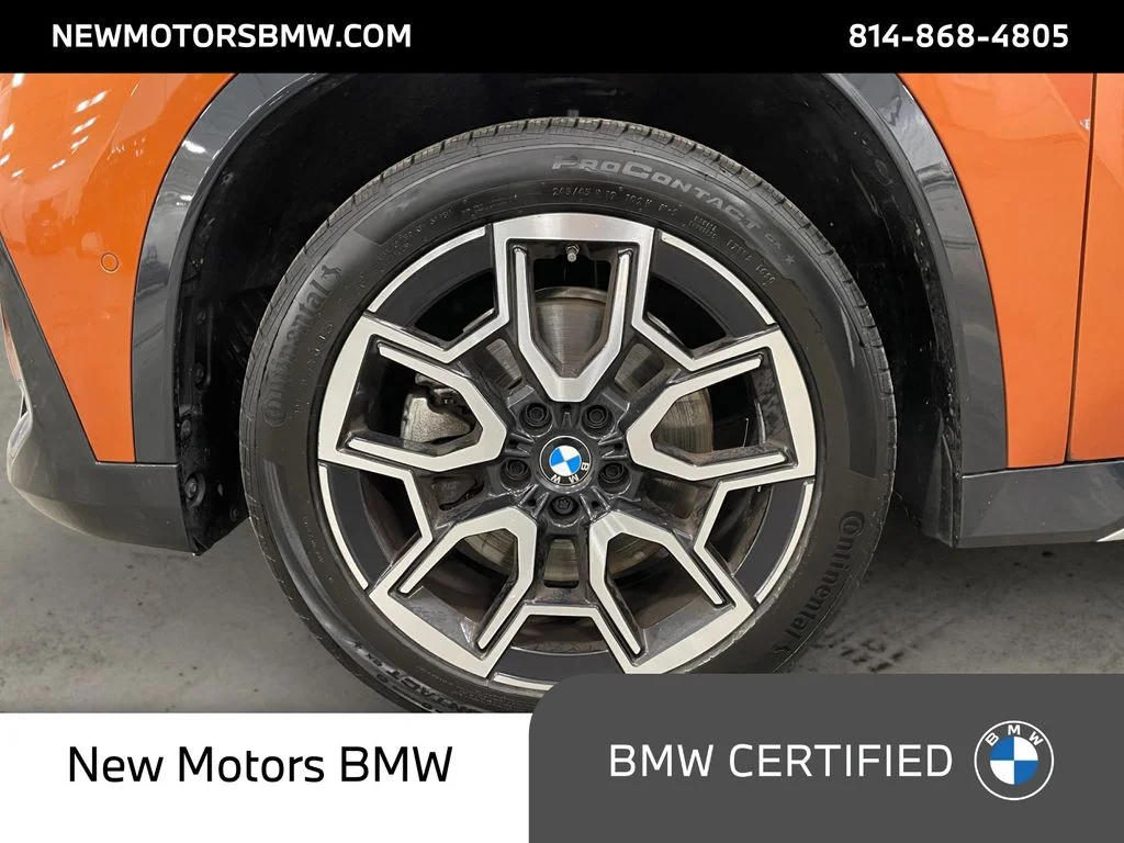 Used 2024 Orange Metallic BMW xDrive28i image 14