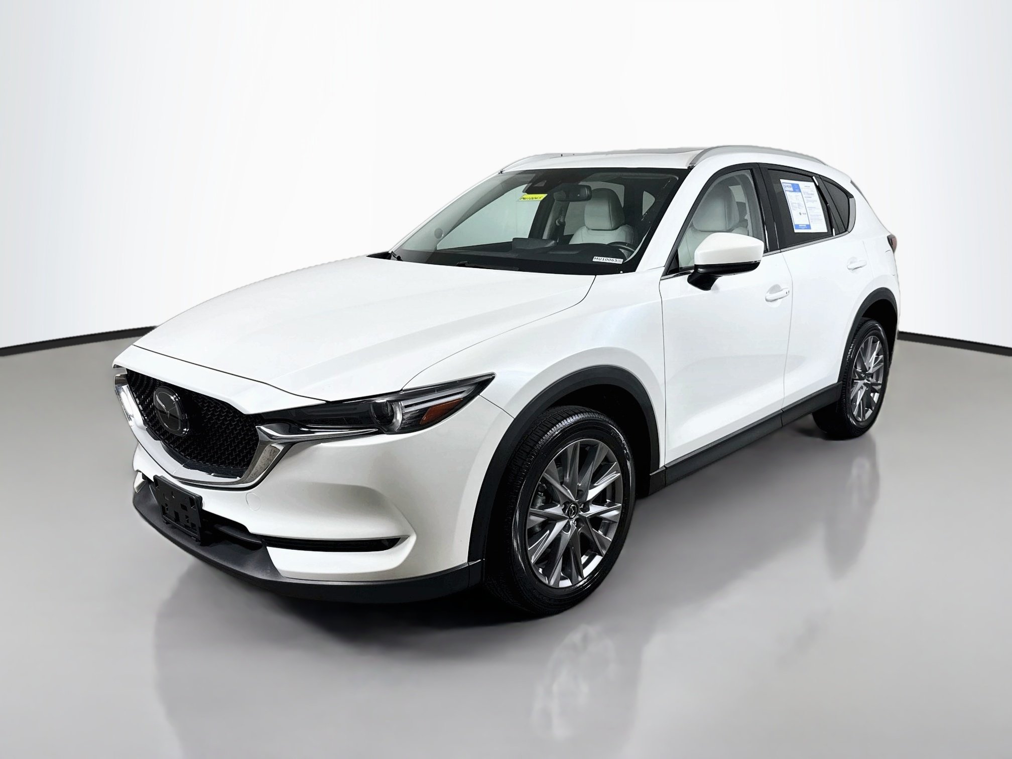 Used 2021 Snowflake White Pearl Mica Mazda Grand Touring image 3