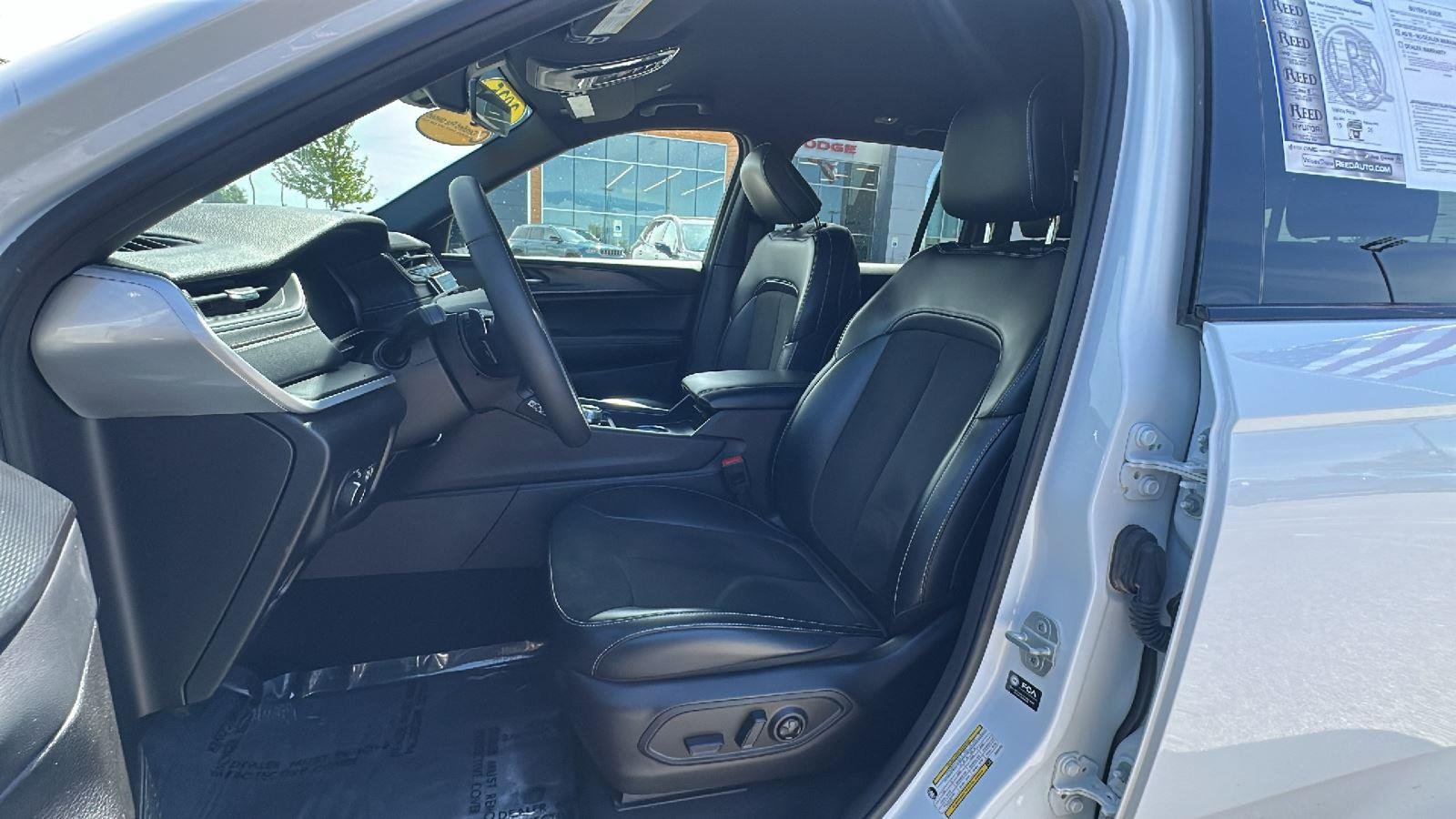 Used 2025 Bright White Clearcoat Jeep Altitude image 10