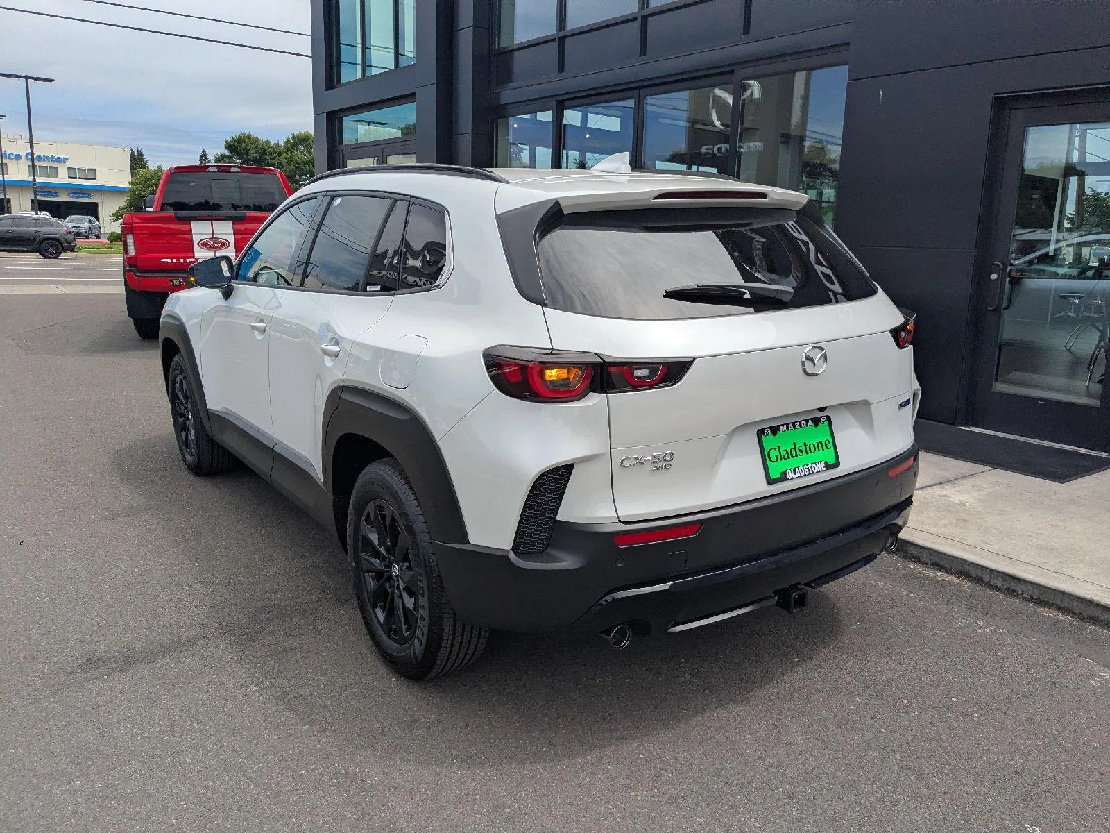 New 2026 48K WIND CHILL PEARL Mazda Premium AWD image 4