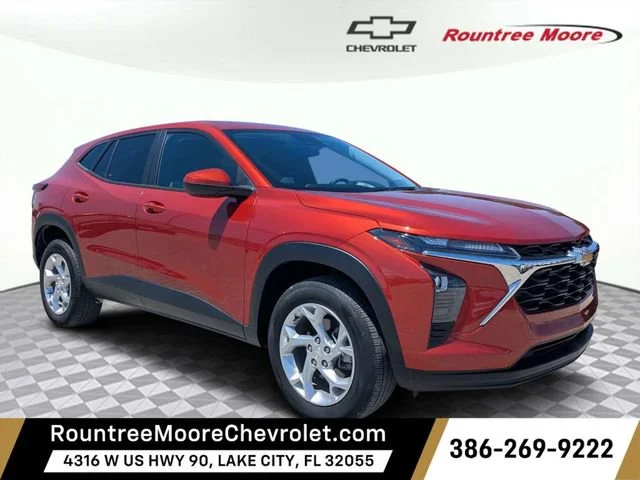2024 Chevrolet Trax LS's photo