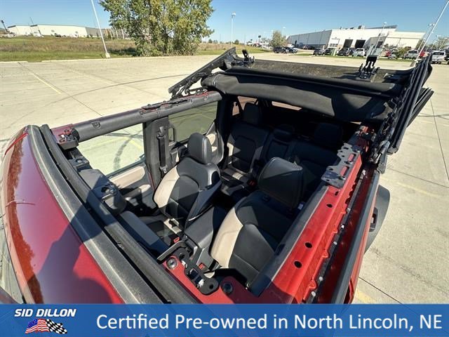 Used 2023 Hot Pepper Red Metallic Tinted Clearcoat Ford Wildtrak image 24