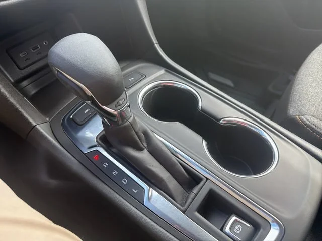Used 2024 Riptide Blue Metallic Chevrolet LT image 27