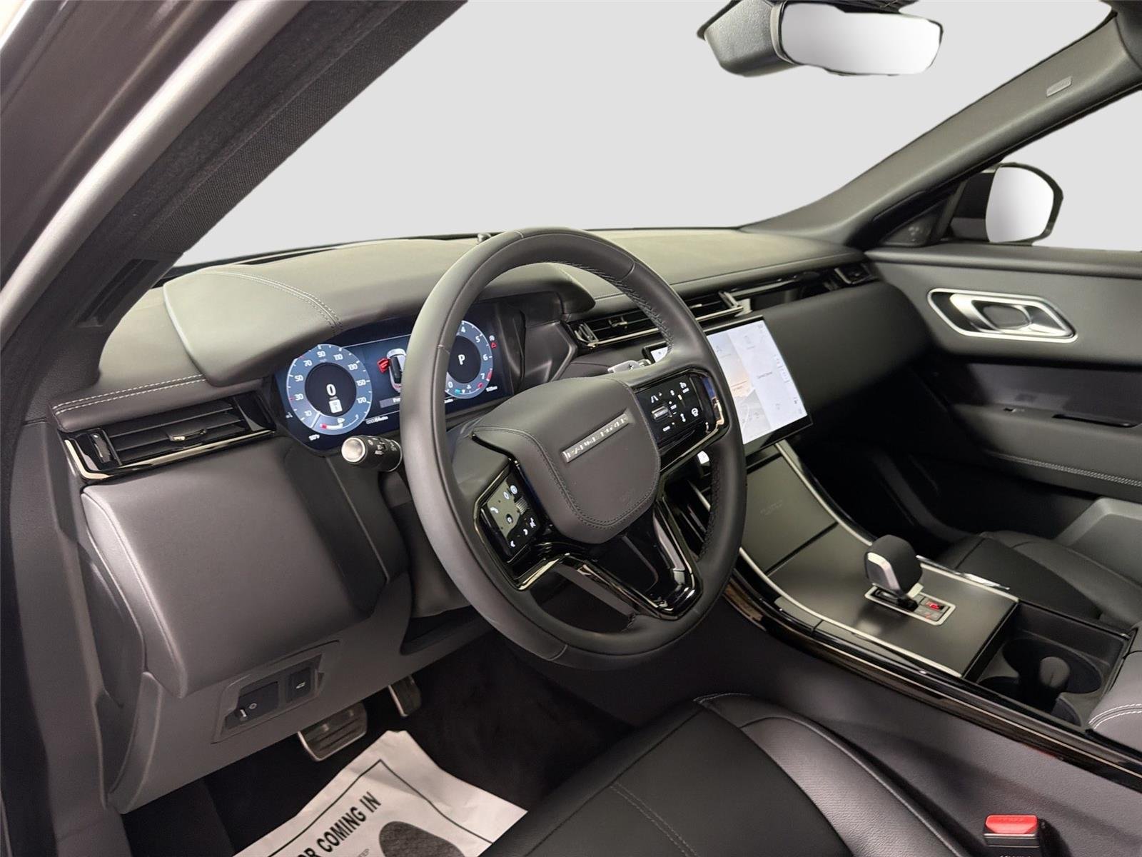 New 2026 CHARENTE GREY Land Rover Belgravia Edition image 8
