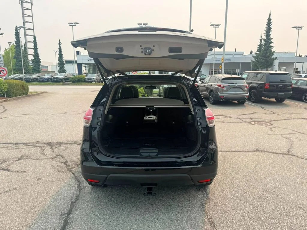 Used 2016 Magnetic Black Metallic Nissan SL AWD Premium CVT Dilawri Certified   Local BC image 13