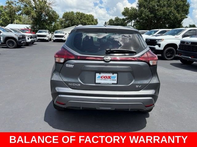 Used 2023 Gray Nissan SV image 5