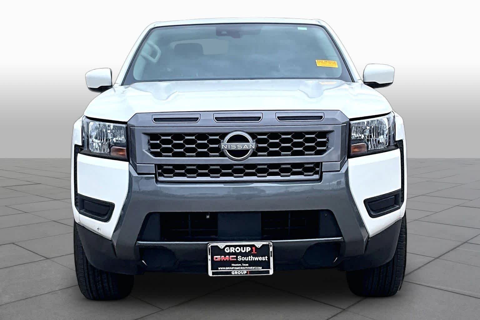 Certified Pre-Owned 2025 Nissan Frontier SV