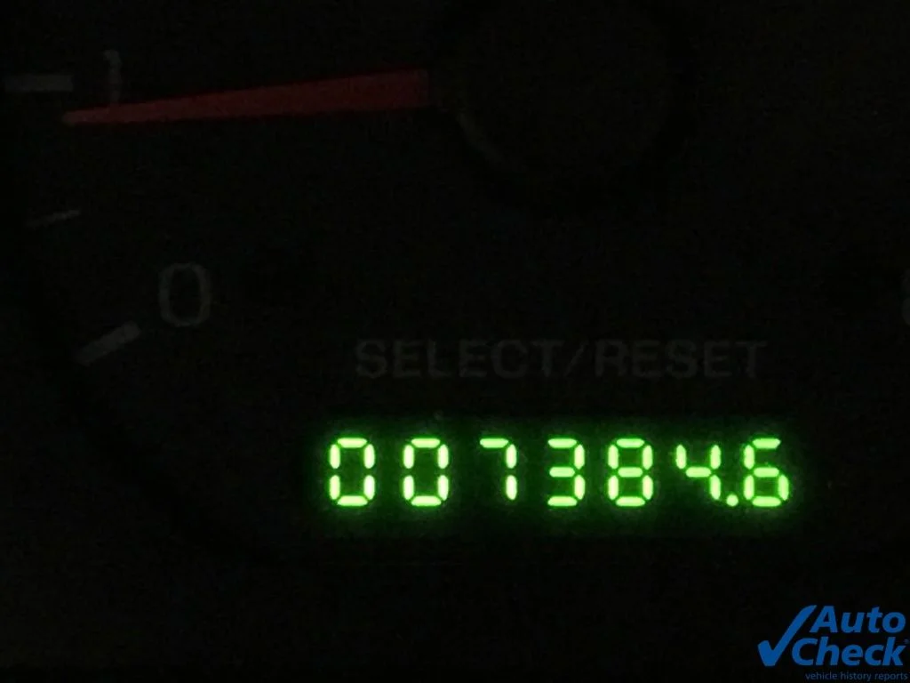 Used 2003 Red Ford GT image 38