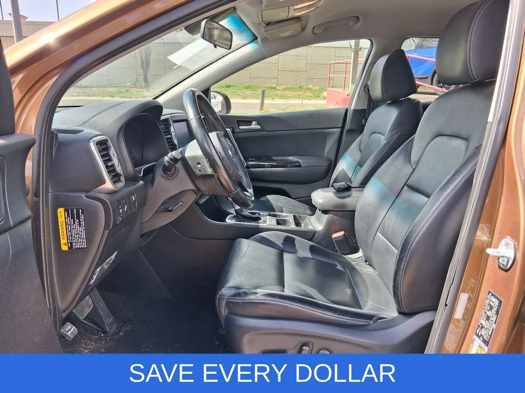 Used 2018 Brown Kia EX image 9