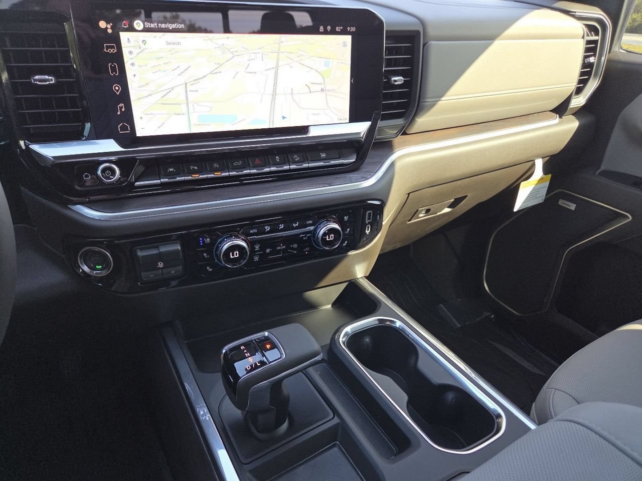 2026 GMC Sierra 1500 SLT - Photo 32