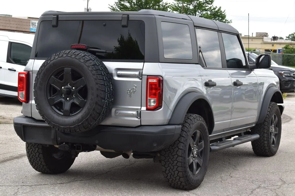 Used 2024 Silver Metallic Ford Black Diamond image 5