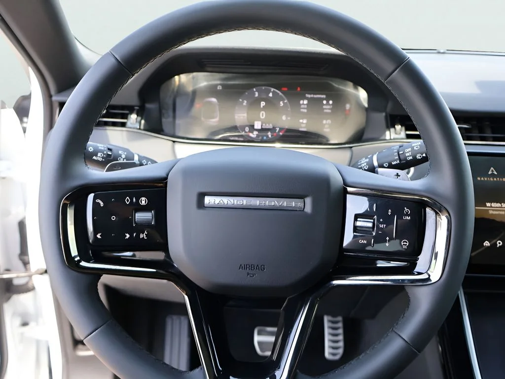 2026 Land Rover Range Rover Evoque Dynamic SE - Photo 29