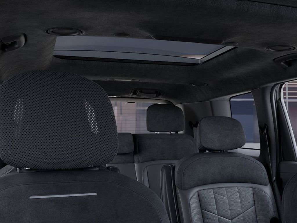 New 2027 Wolf Gray Kia X-Pro SX Prestige image 27