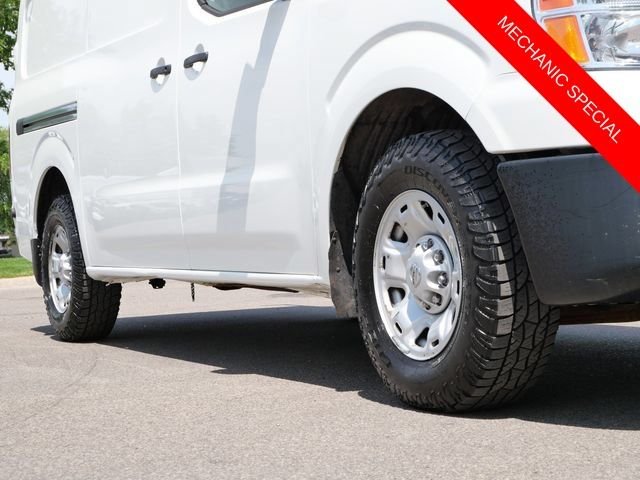 Used 2018 White Nissan SV image 26