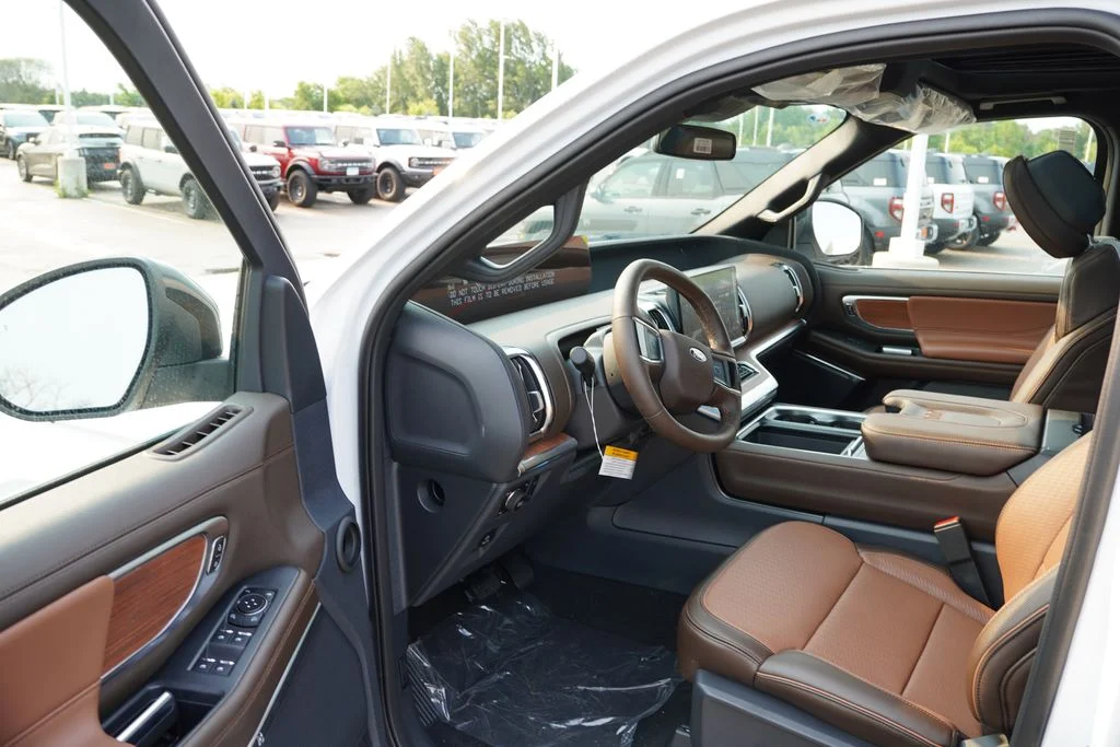 New 2026 Oxford White Ford King Ranch image 10