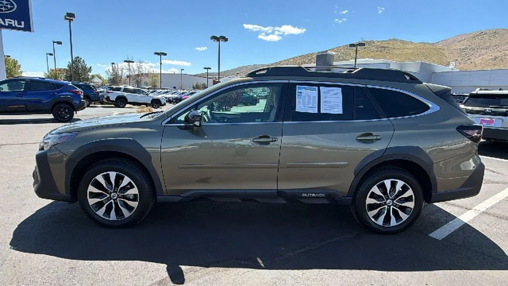 Used 2023 Green Metallic Subaru Limited image 6