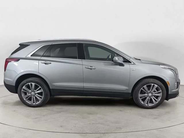 Used 2025 Argent Silver Metallic Cadillac Premium Luxury image 6