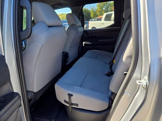 Used 2025 Silver Toyota SR5 image 11
