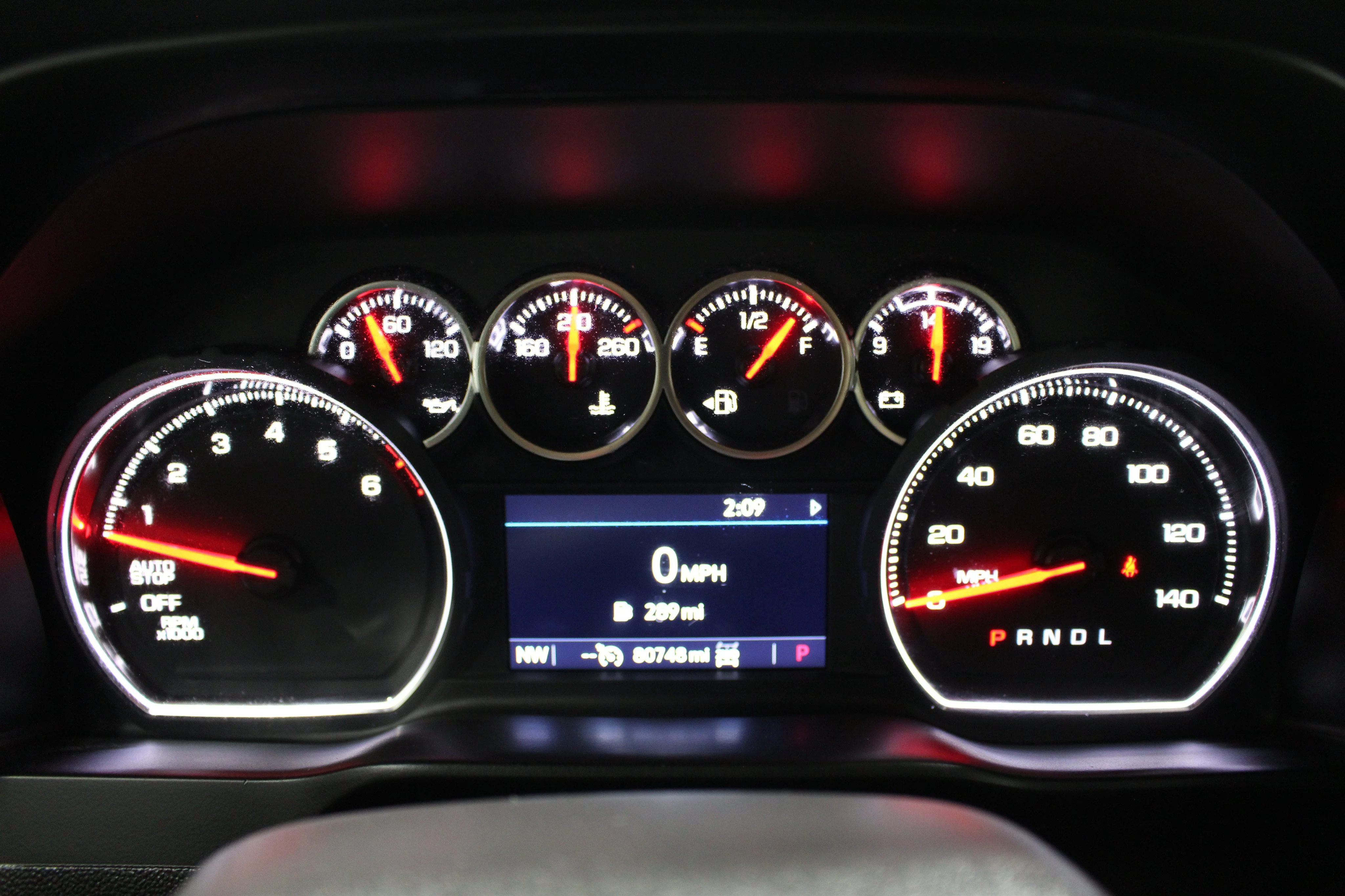 2021 Chevrolet Silverado 1500 RST - Photo 14
