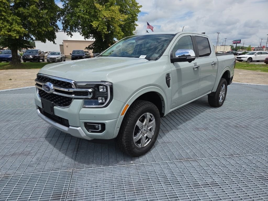 Used 2024 Cactus Ford Lariat image 1