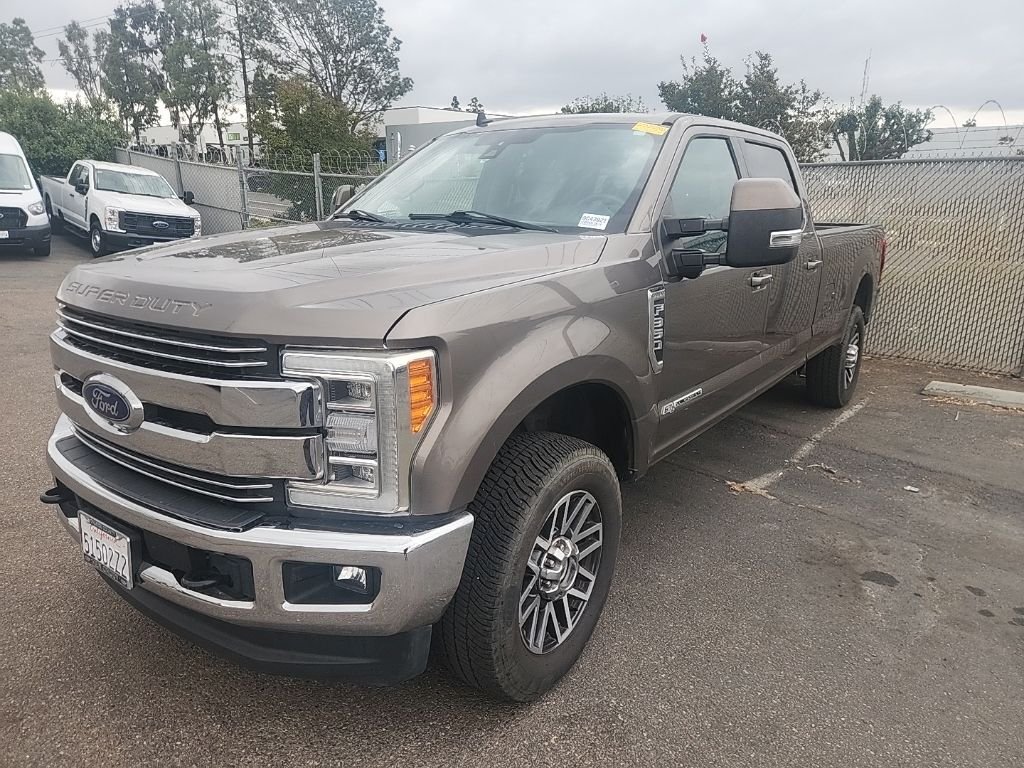 Used 2019 Gray Ford Lariat image 3